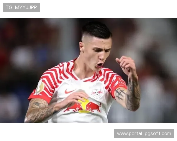 莱比锡前锋谢什科进球荒持续，压力之下寻求突破